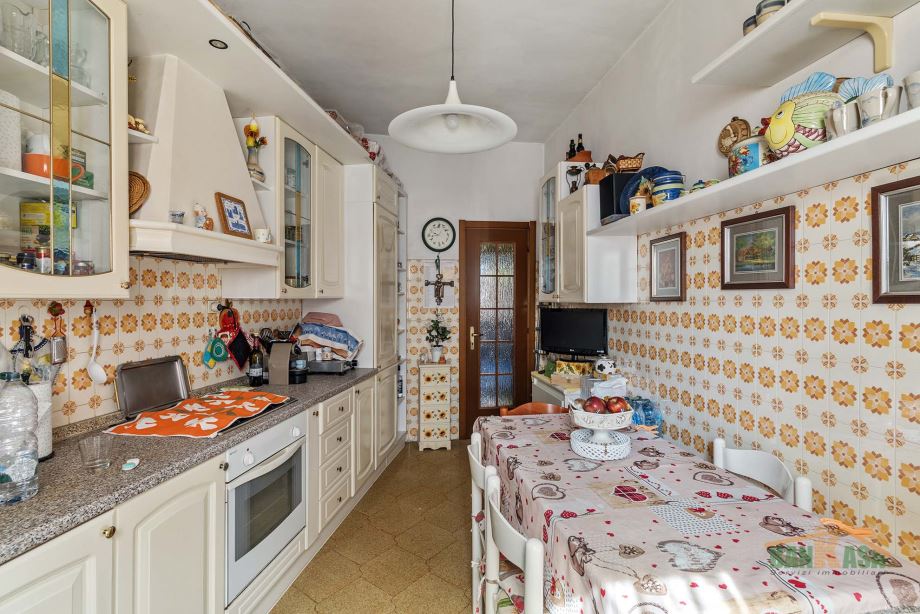 Appartamento in condominio di 2 locali 
