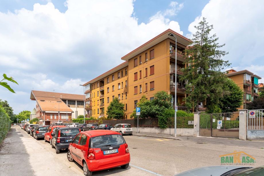 Appartamento in condominio di 4 locali 