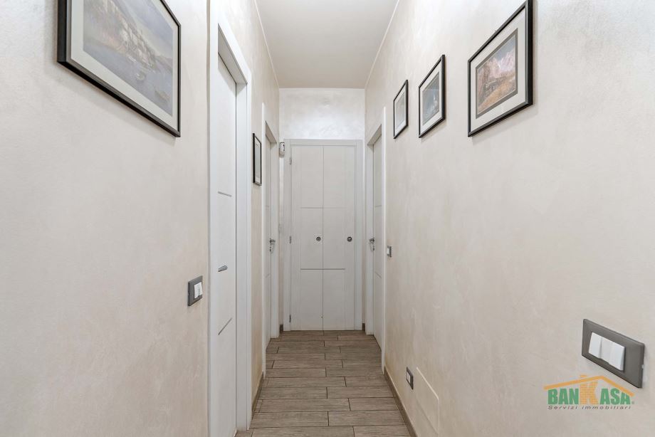 Appartamento in condominio di 4 locali 