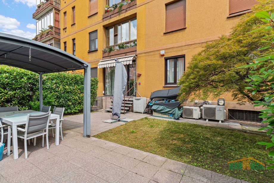 Appartamento in condominio di 4 locali 