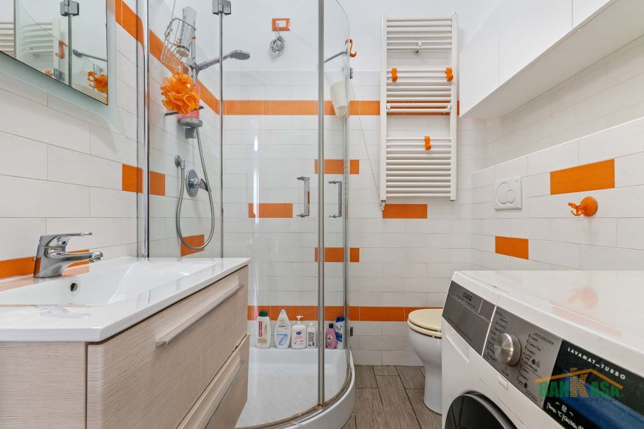 Appartamento in condominio di 4 locali 