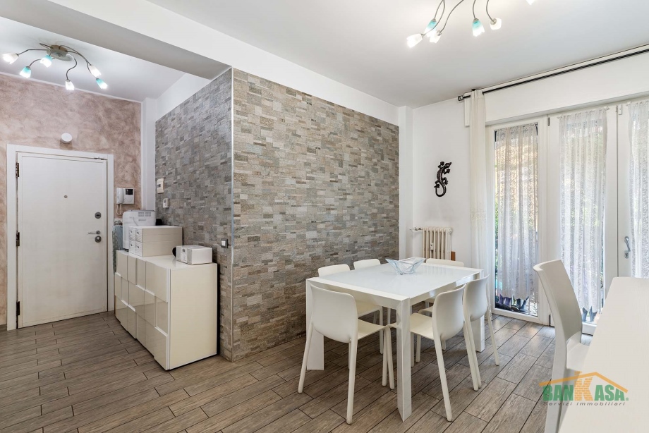 Appartamento in condominio di 4 locali 