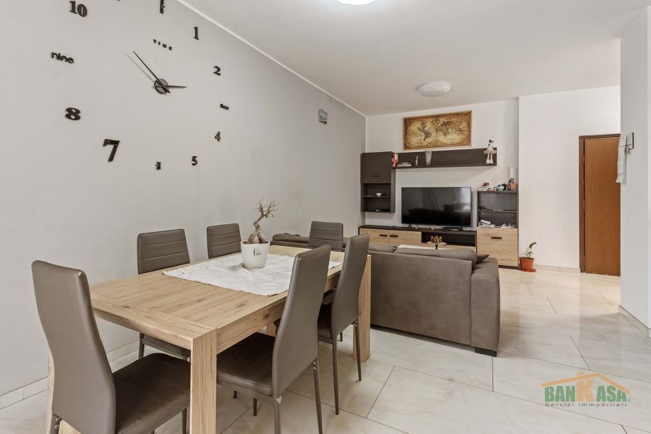 Appartamento in condominio di 3 locali 