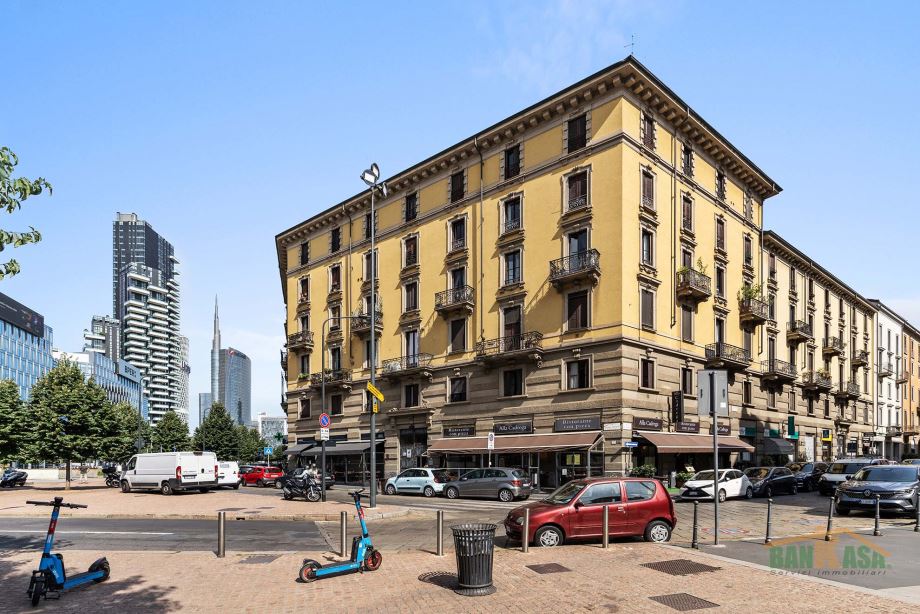 Casa di ringhiera di 2 locali 
