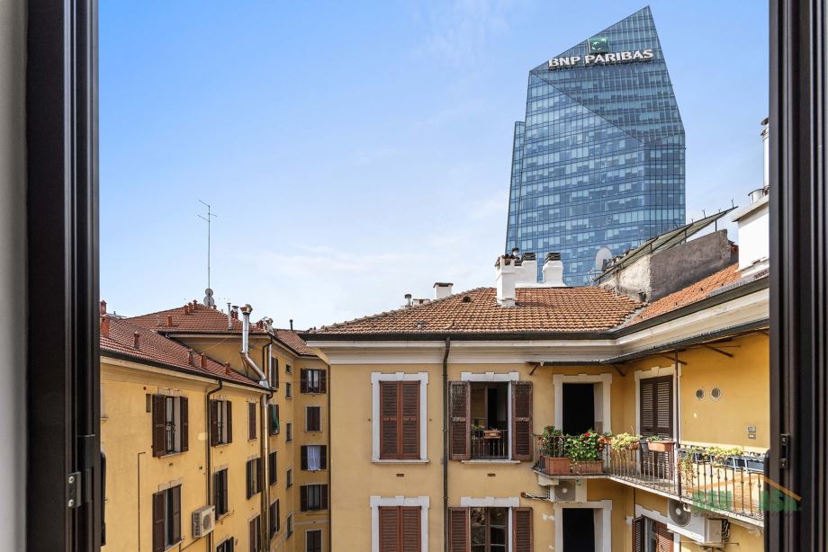 Casa di ringhiera di 2 locali 