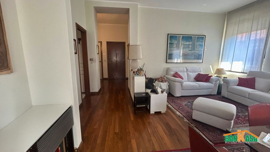 Appartamento in palazzina di 3 locali 