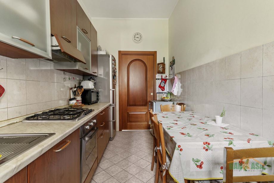 Appartamento in condominio di 3 locali 