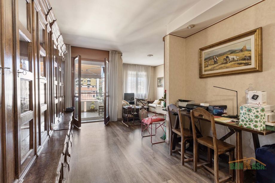 Appartamento in condominio di 3 locali 