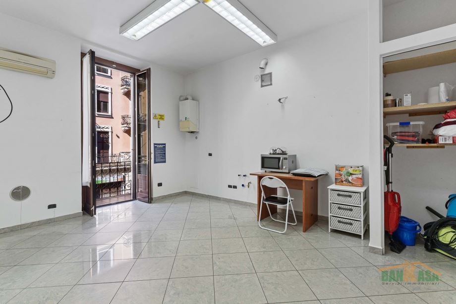 Casa di ringhiera di 2 locali 