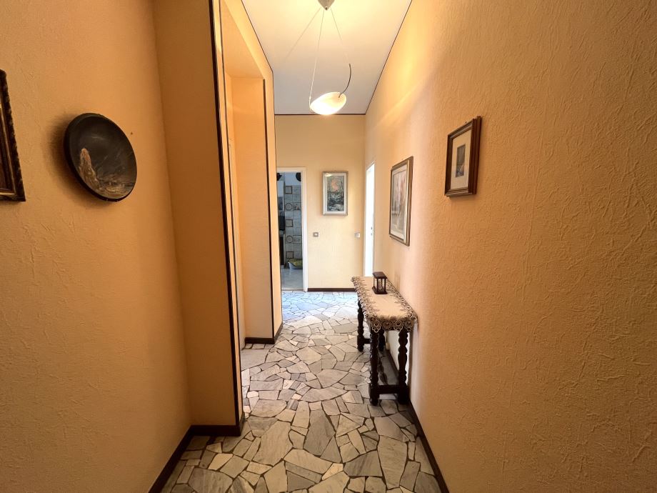 Appartamento in condominio di 2 locali 