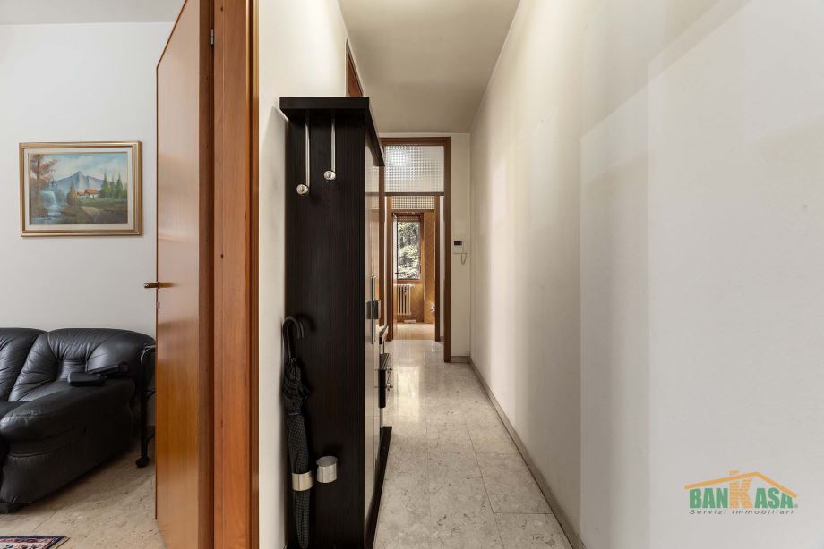 Appartamento in condominio di 3 locali 