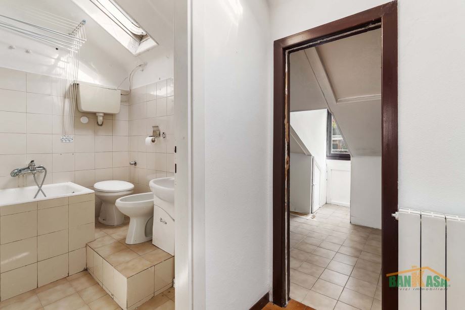 Casa di ringhiera di 2 locali 