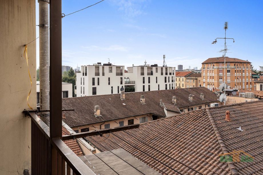 Casa di ringhiera di 2 locali 