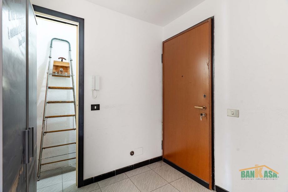 Appartamento in condominio di 2 locali 