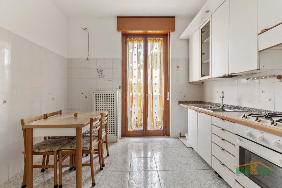 Appartamento in palazzina di 3 locali 