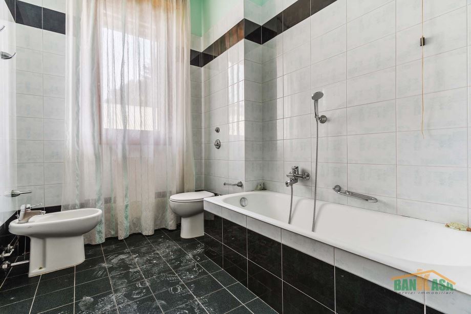 Appartamento in palazzina di 3 locali 