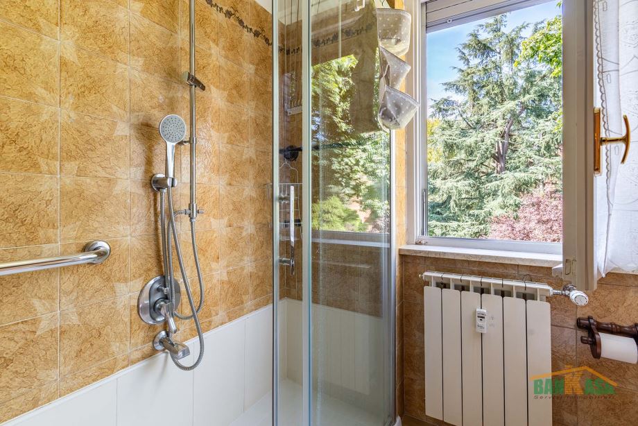 Appartamento in condominio di 2 locali 