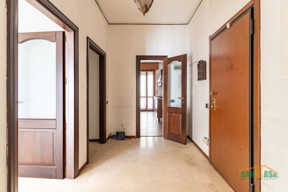 Appartamento in palazzina di 3 locali 