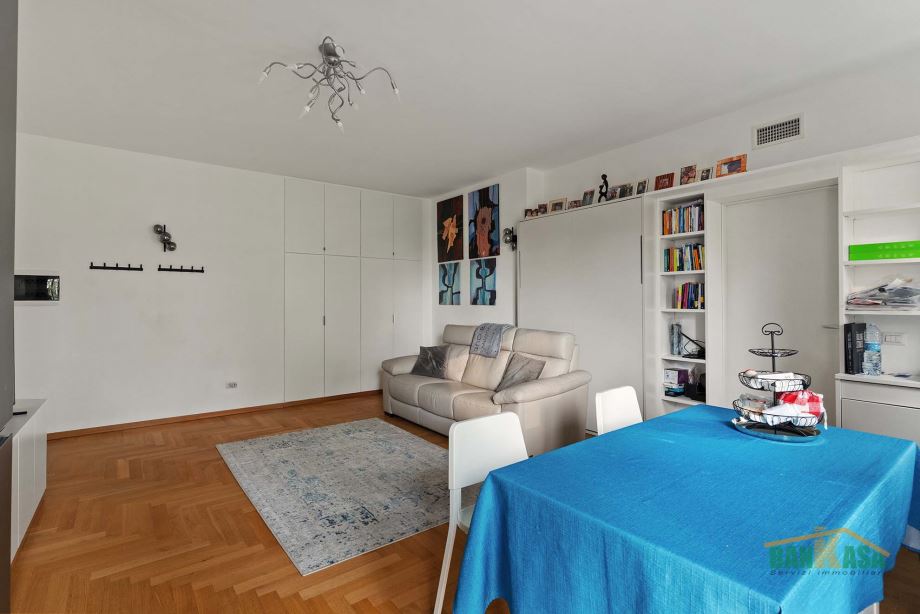 Appartamento in condominio di 2 locali 