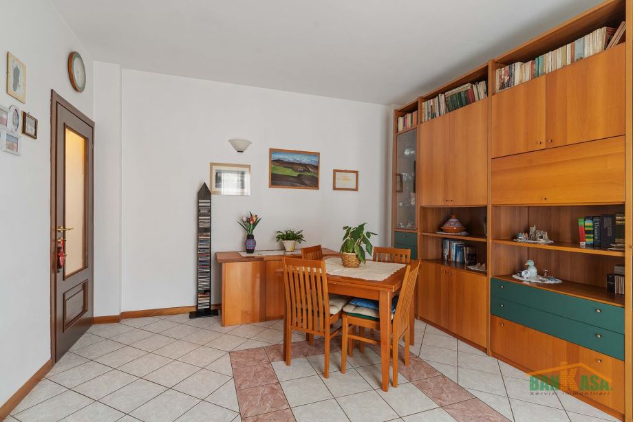 Appartamento in condominio di 3 locali 