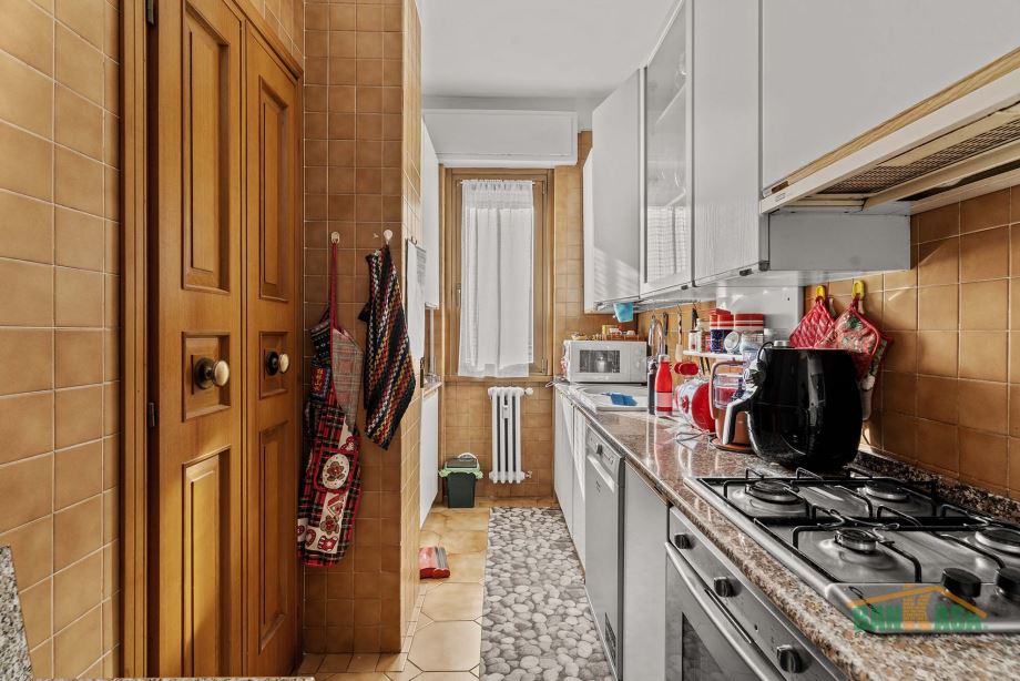 Appartamento in condominio di 4 locali 