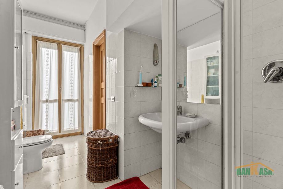 Appartamento in condominio di 4 locali 