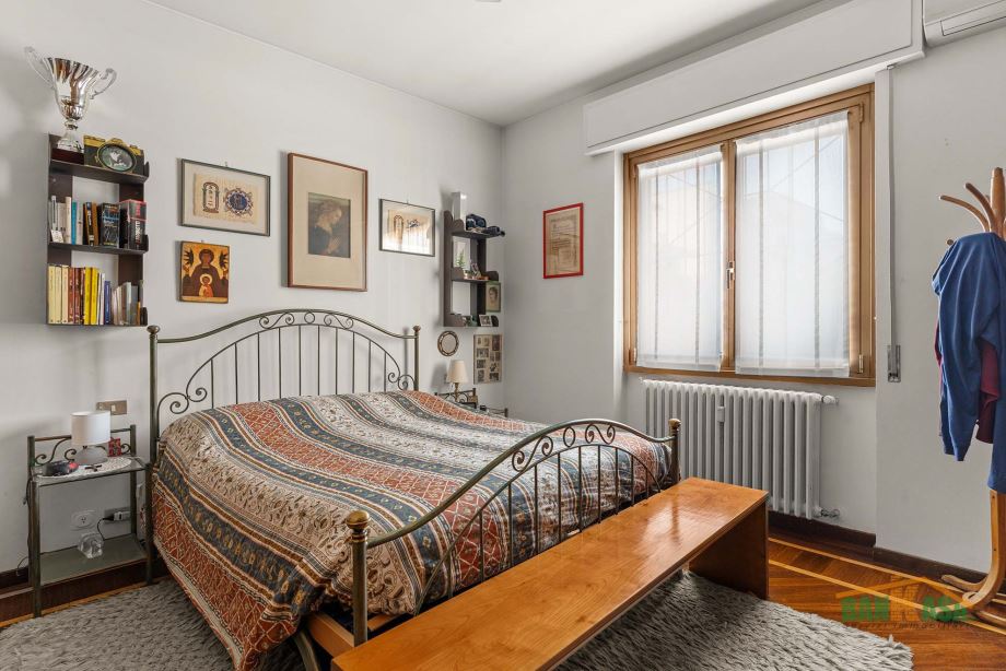 Appartamento in condominio di 4 locali 