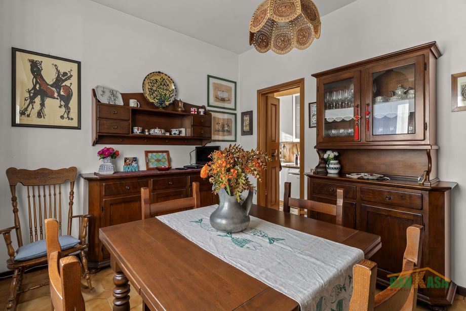 Appartamento in condominio di 4 locali 