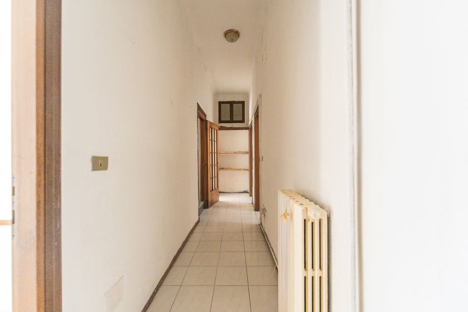 Appartamento in condominio di 4 locali 