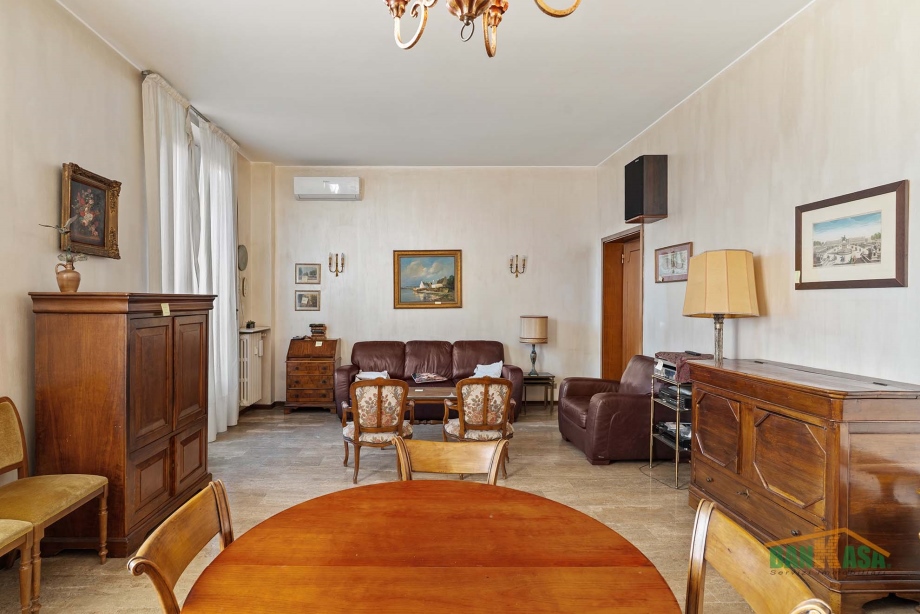 Appartamento in condominio di 4 locali 