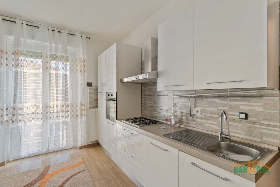 Appartamento in condominio di 3 locali 