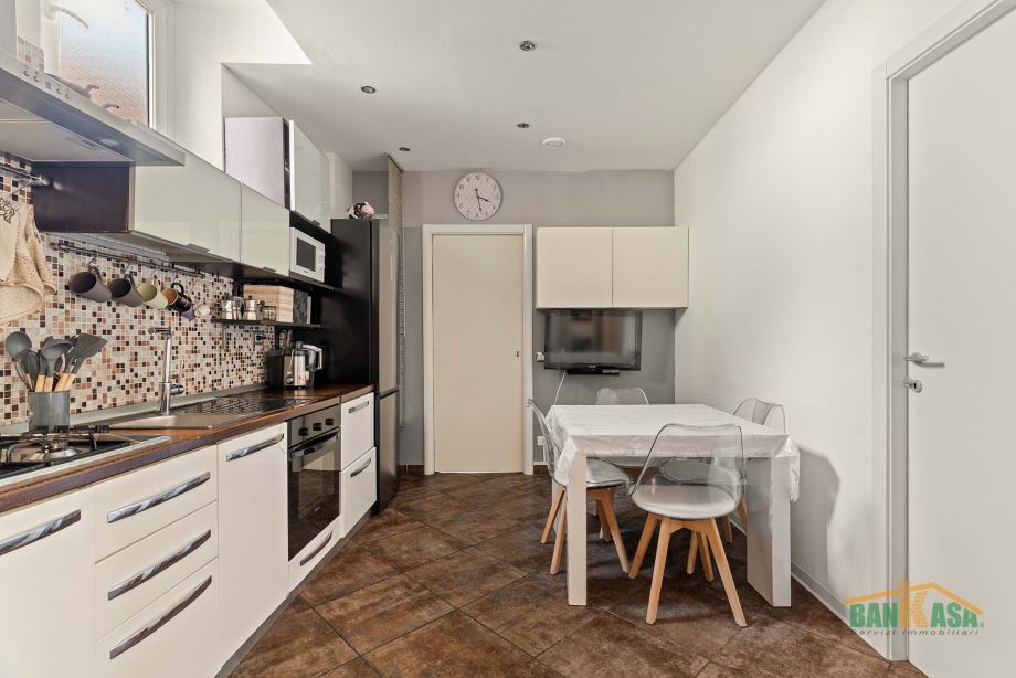 Appartamento in palazzina di 3 locali 