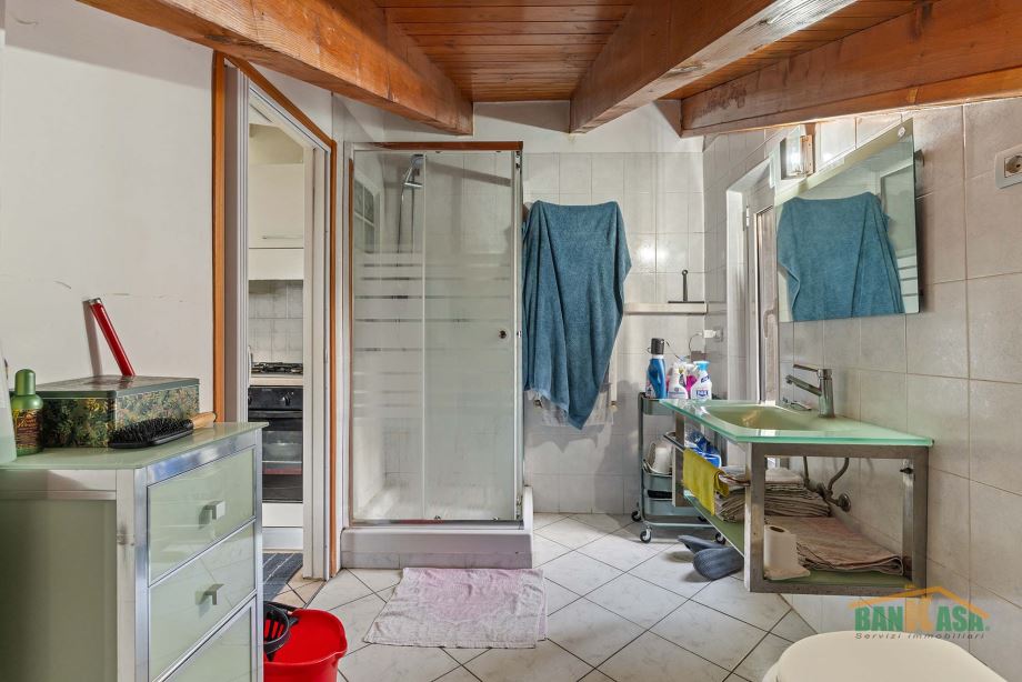 Appartamento in palazzina di 3 locali 