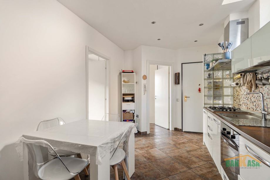 Appartamento in palazzina di 3 locali 