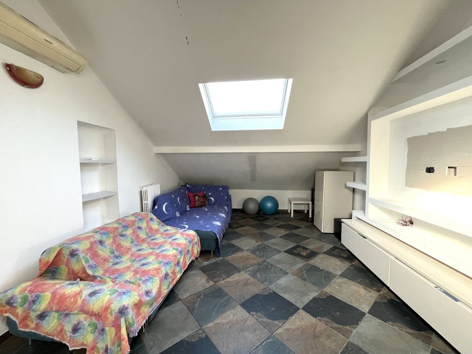 Appartamento in palazzina di 3 locali 