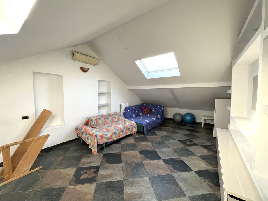 Appartamento in palazzina di 3 locali 