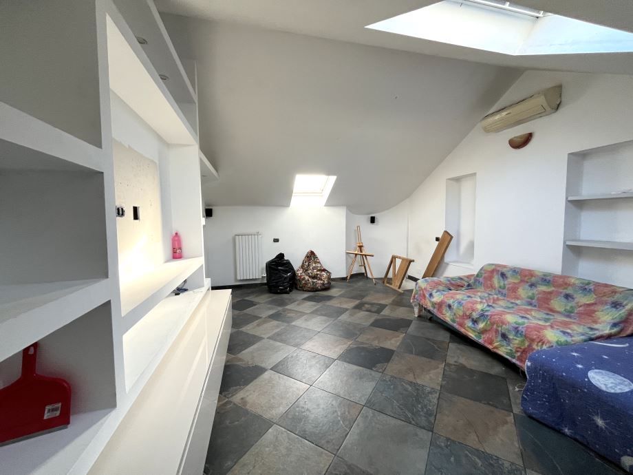 Appartamento in palazzina di 3 locali 