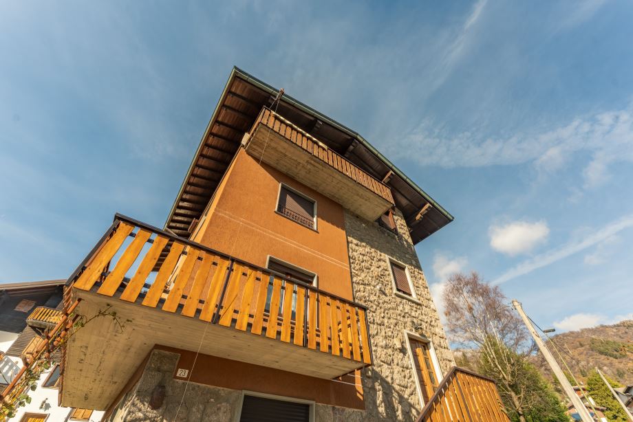 Appartamento in palazzina di 4 locali 