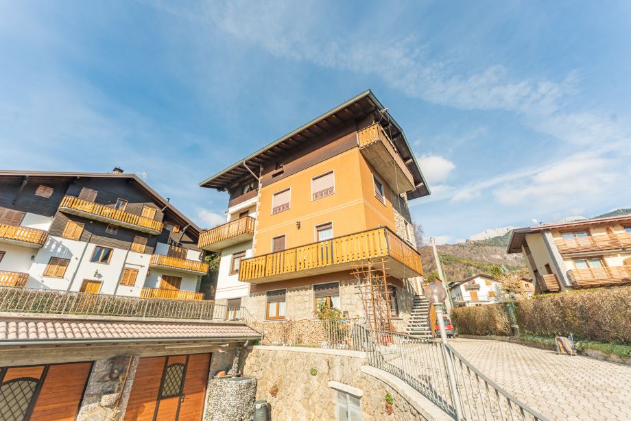 Appartamento in palazzina di 4 locali 