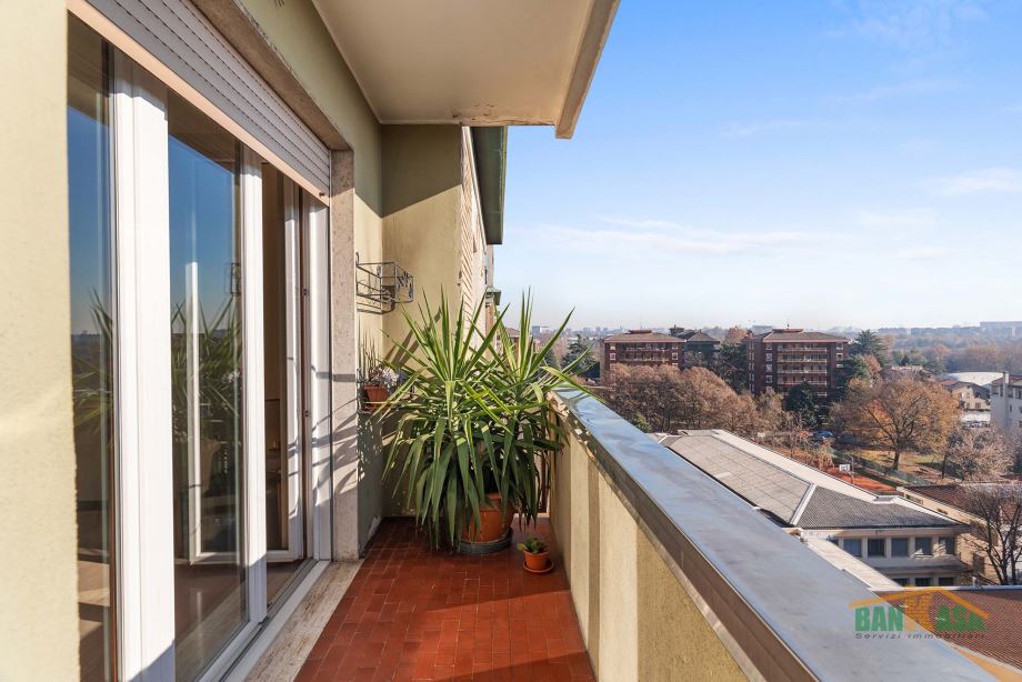 Appartamento in condominio di 4 locali 