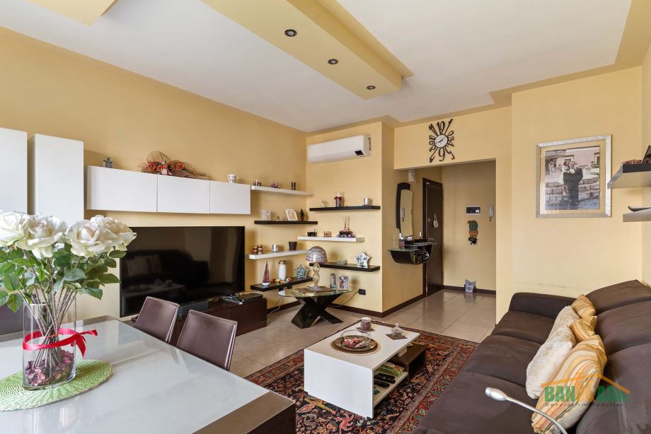 Appartamento in condominio di 4 locali 