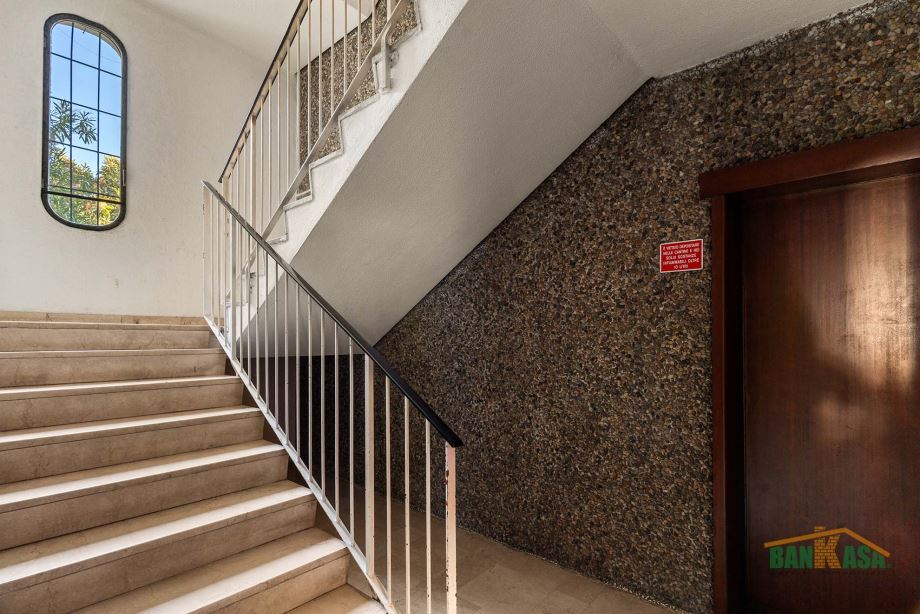 Appartamento in condominio di 4 locali 