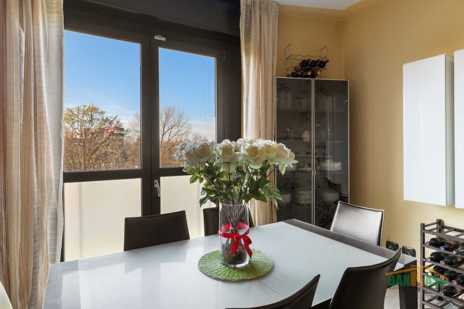 Appartamento in condominio di 4 locali 