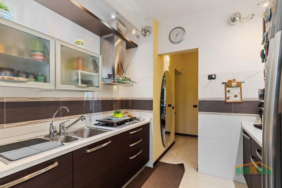 Appartamento in condominio di 4 locali 