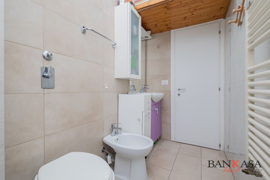 Appartamento in condominio di 2 locali 