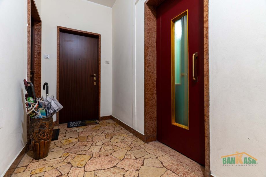 Appartamento in condominio di 2 locali 