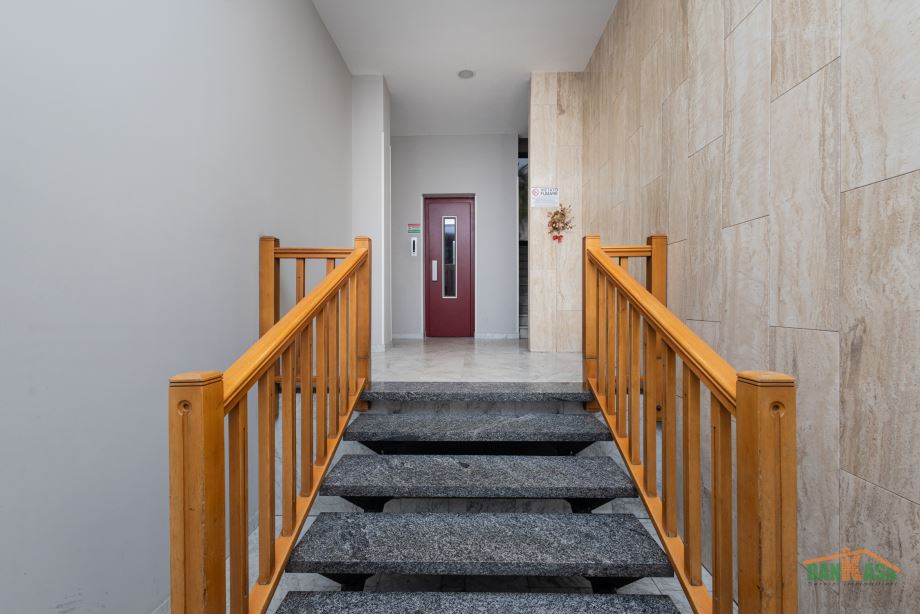 Appartamento in condominio di 3 locali 