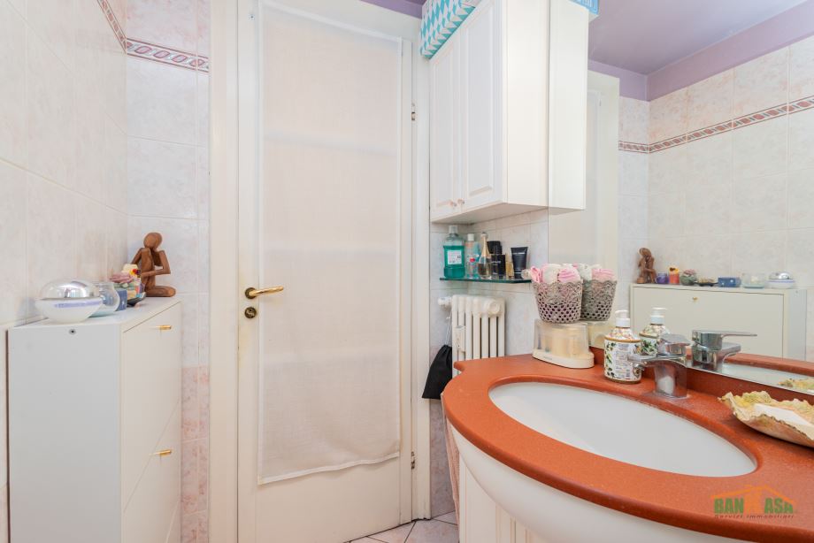 Appartamento in condominio di 2 locali 