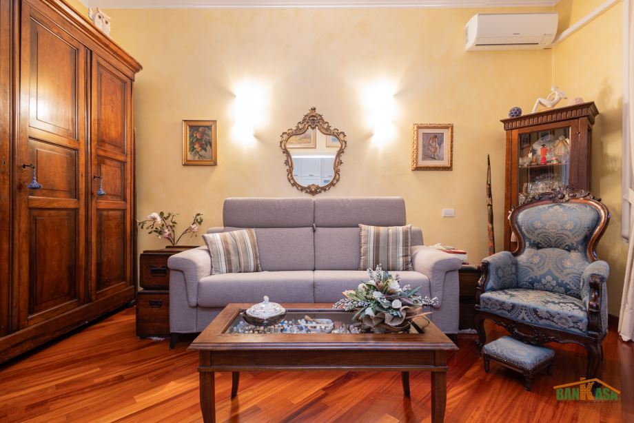 Appartamento in condominio di 2 locali 