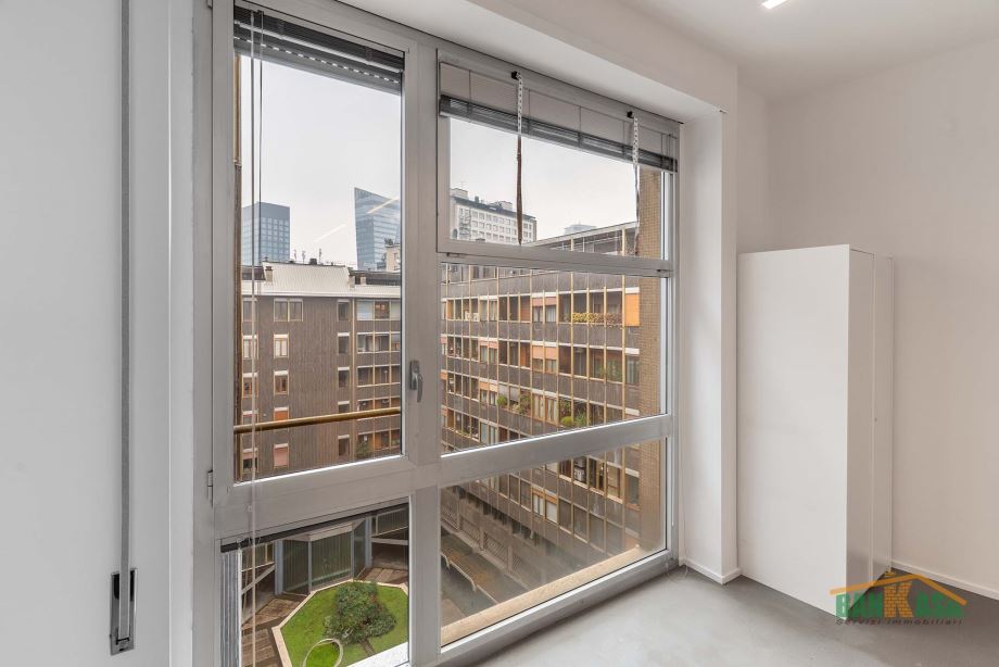 Appartamento in condominio di 5 locali 